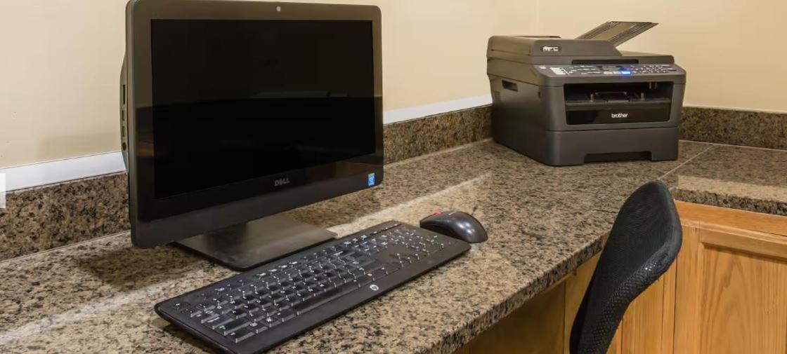Travelodge By Wyndham Wytheville Ngoại thất bức ảnh