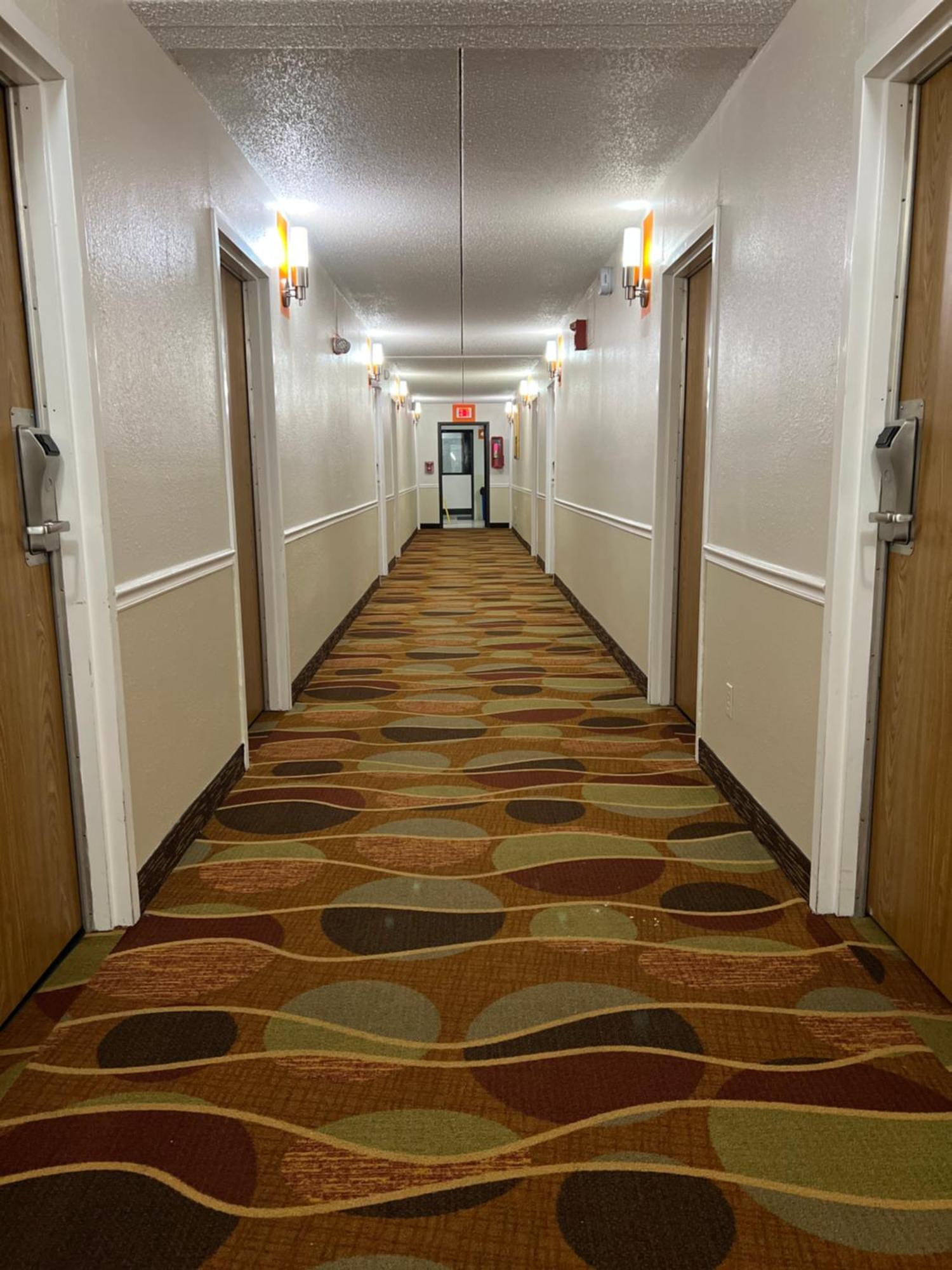 Travelodge By Wyndham Wytheville Ngoại thất bức ảnh